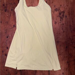 Green Sleeveless Activewear Dress